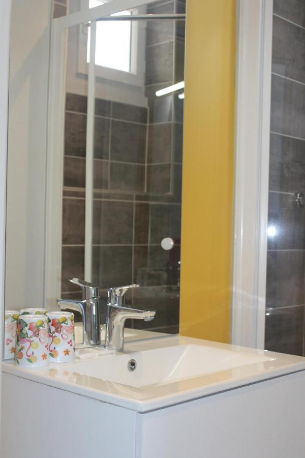 Marius Hotel Aydat Bagian luar foto