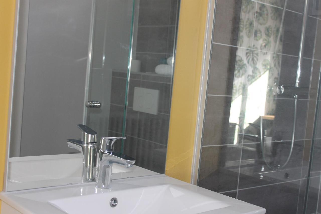 Marius Hotel Aydat Bagian luar foto
